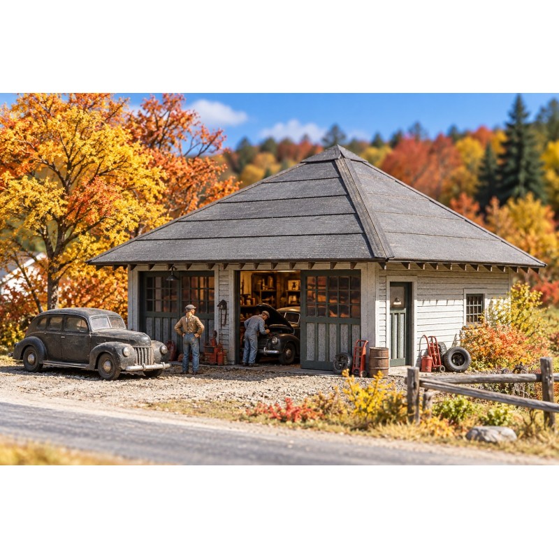 Small-Town Service Garage & Commercial Building – HO Scal